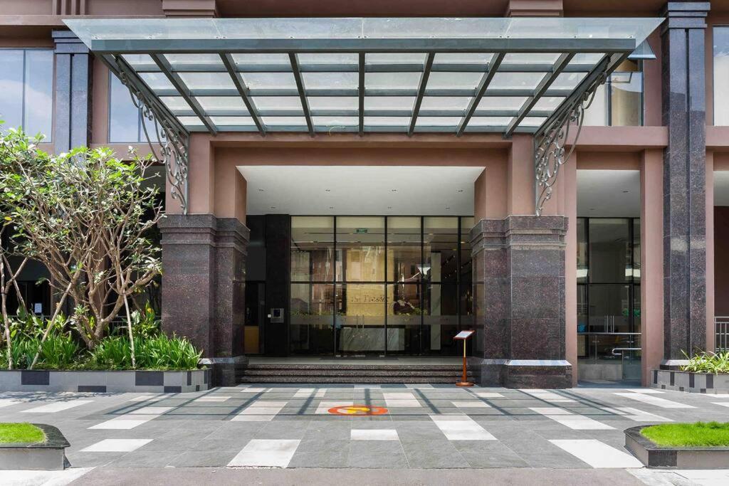 The Tresor Building - 3br High Fl - Hana 23 Appartement *